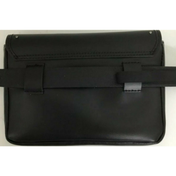 Frye Black Leather Belt Bag | Festival Boho Style - Picture 3 of 4